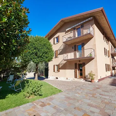 Apartmán Casa Milani Apt 4 *